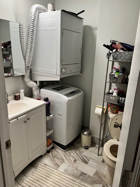 Foto del edificio - 2719 E 65th St