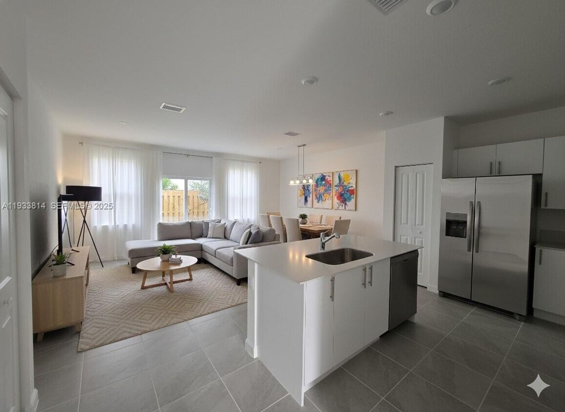 Photo - 1082 SE 2nd Terrace 57, Florida City, FL 33034