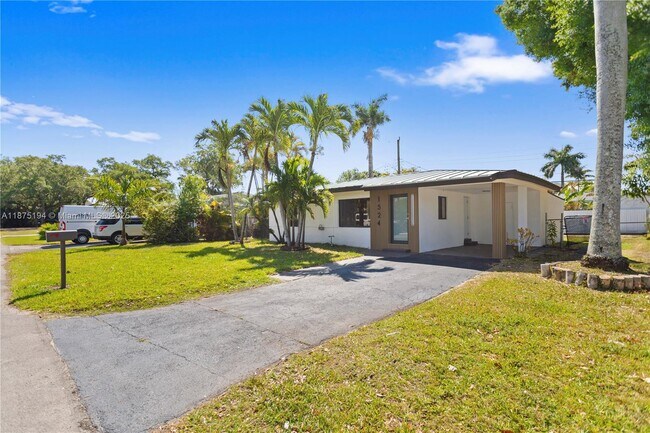 Foto del edificio - 1524 SW 32nd Ct