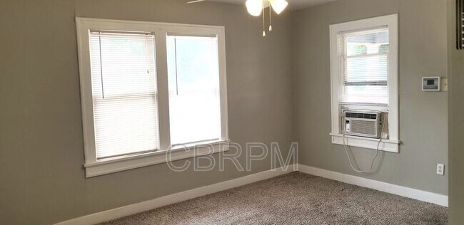 Foto del edificio - 2412 24th St