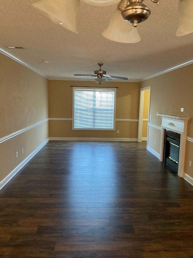 Building Photo - 4155 Dudleys Grant Dr