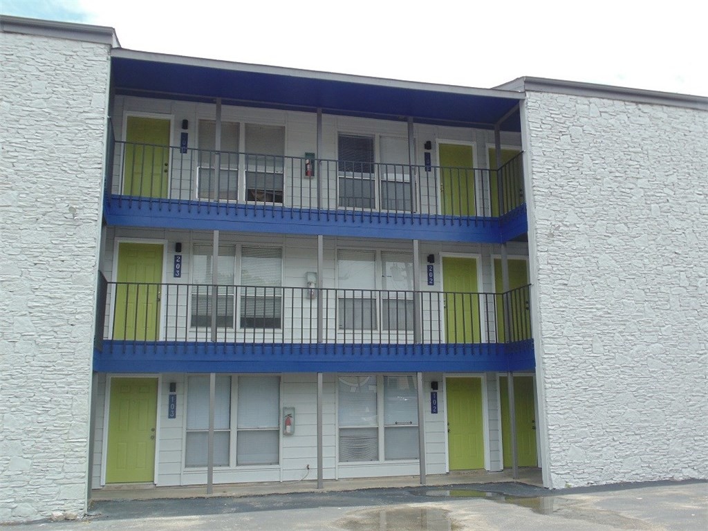 Foto principal - 4303 Duval St