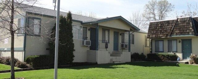 Building Photo - Fairview Apartments