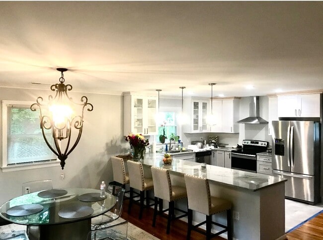 Building Photo - 1659 Inspiration Dr