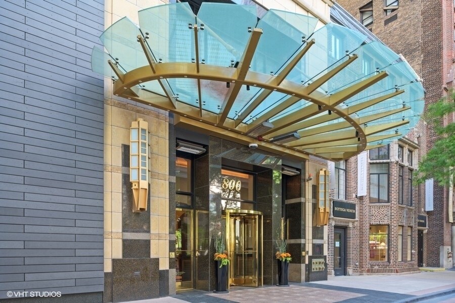 Foto principal - 800 N Michigan Ave