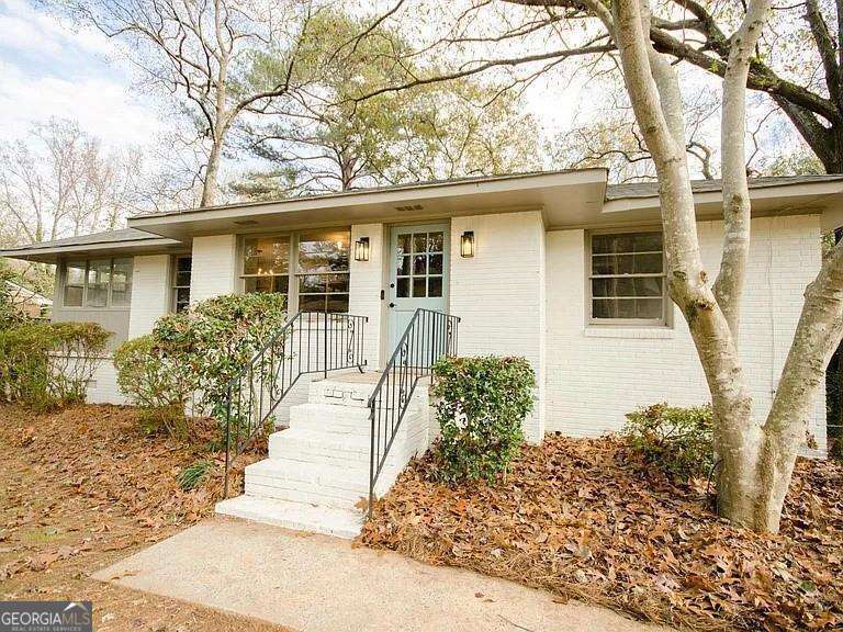 Foto principal - 110 Peachtree Cir SE