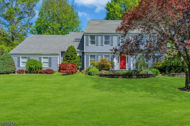 Foto principal - 14 Westminster Dr