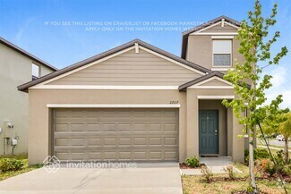 Building Photo - 2207 Jungle Dr