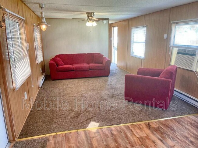 Foto del edificio - 48 Karen Dr