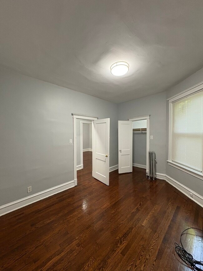 Foto del edificio - 6239 S Eberhart Ave