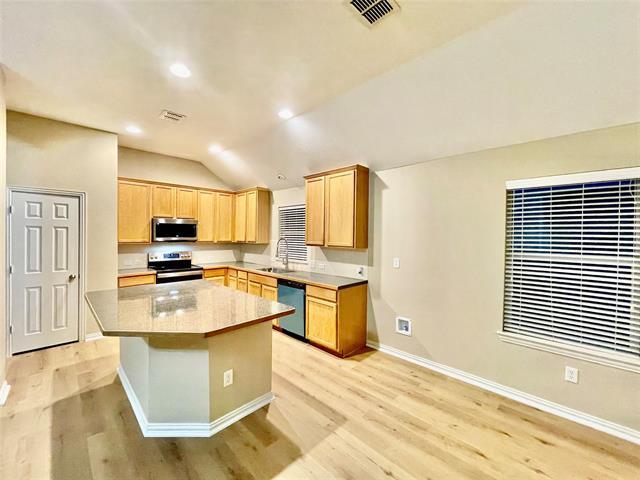 Building Photo - 1721 Flamingo Dr