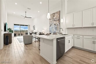 Building Photo - 11801 Venetian Lagoon Dr