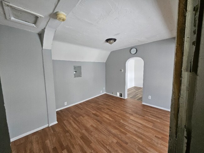 Foto del edificio - 3209 Saratoga Ave