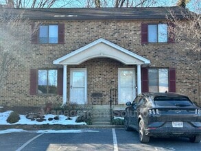 Building Photo - 500 Winchester Ave