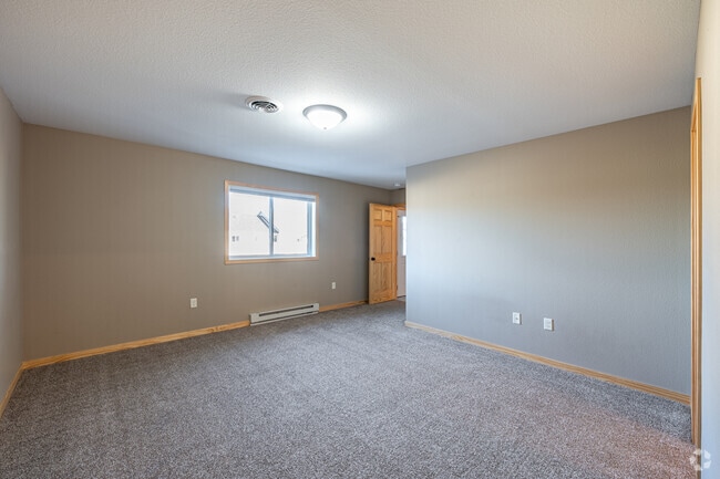 2BR, 2BA - 1,400SF - Primary Bedroom - Wissota Shores