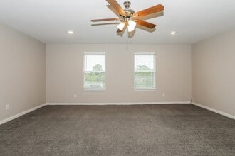 Building Photo - 12469 Lake Conroe Hills Dr