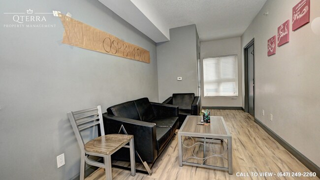 Photo du bâtiment - 258B Sunview St