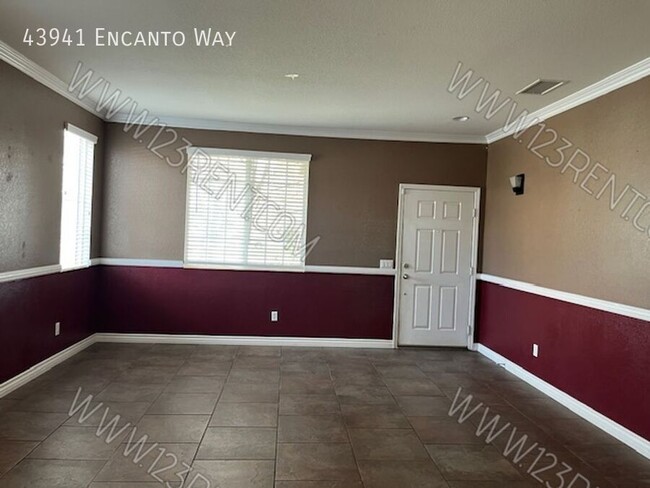 Foto del edificio - 4BD/ 2.5  HOUSE SINGLE STORY WEST LANCASTE...