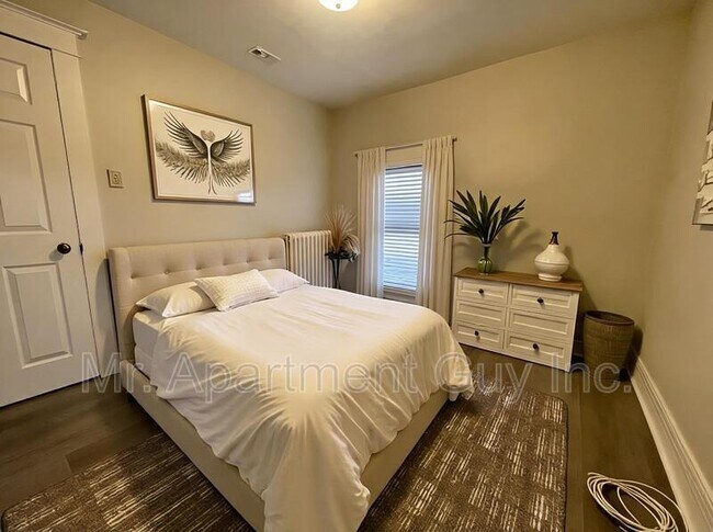 Building Photo - 78 Merritt St