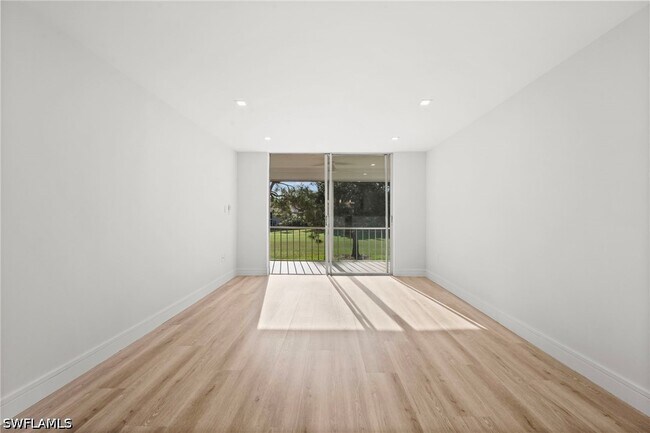 Foto del edificio - 200 Turtle Lake Ct