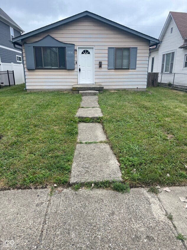 Foto principal - 1950 Carrollton Ave