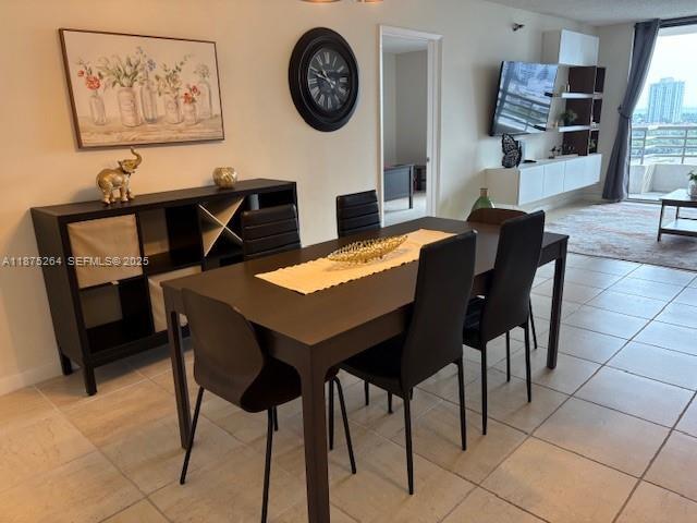 Foto del edificio - 3300 NE 191st St