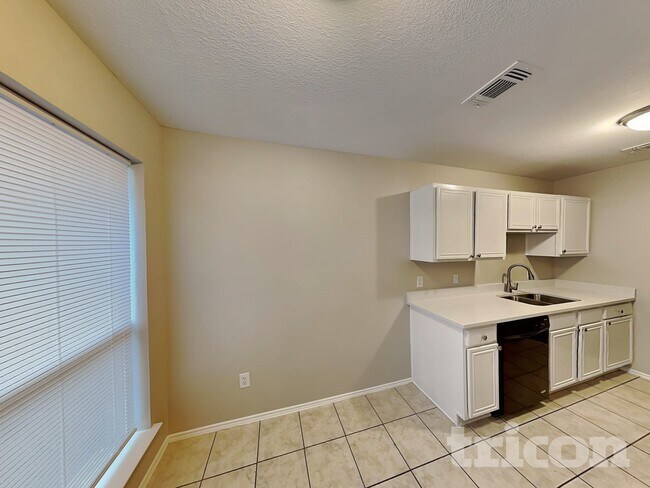 Foto del edificio - 2709 Star Ave