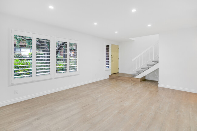 Building Photo - 1278 Stonewood Ct