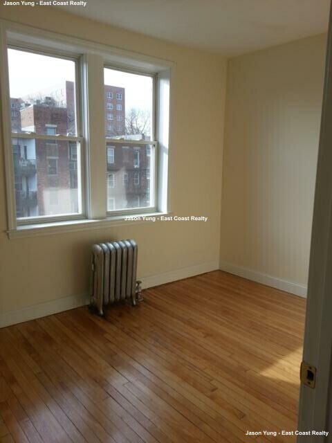 Building Photo - 56 Egmont St