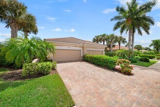Building Photo - 14460 Grapevine Dr