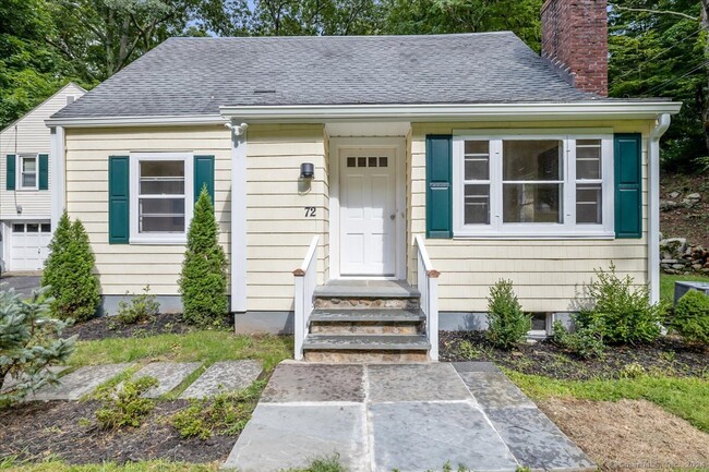 Building Photo - 72 Wilridge Rd