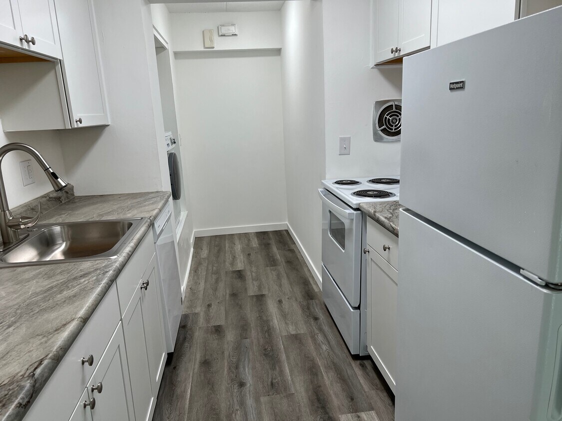 Foto principal - 2114 Pauline Blvd