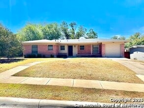 Building Photo - 410 Shannon Lee St