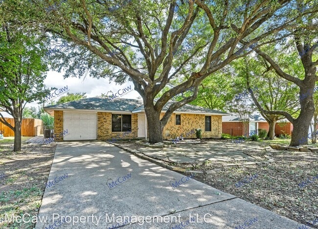 Building Photo - 3 br, 2 bath House - 707 E. Avenue F