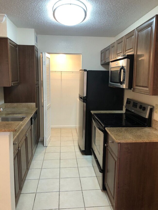 Photo - Lexington Place 2 bedroom Condo