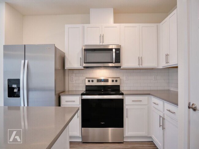 Foto del edificio - 250 Capulet Cv