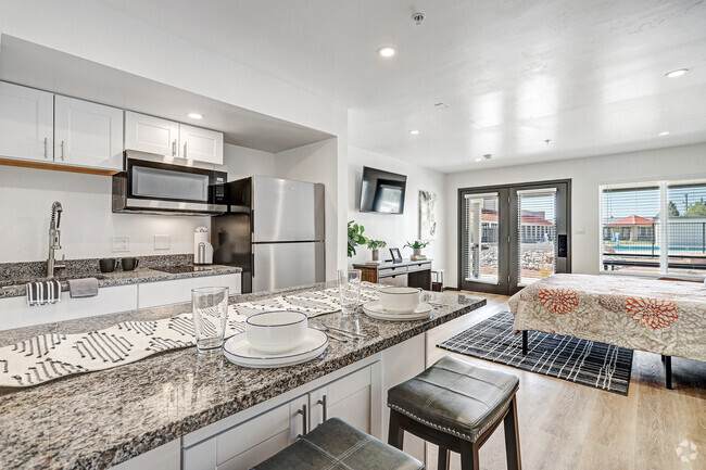 Deluxe Studio Apartment for Rent in Rio Rancho, NM - Panorama