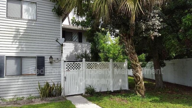 Building Photo - 11929 Corinne Lee Ct