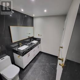 Building Photo - 82 John Lindsay Ct