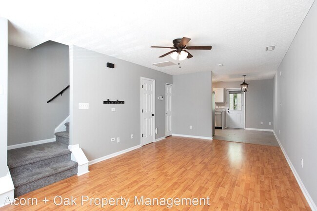 Building Photo - 2 br, 1.5 bath House - 3356 Tarleton West.