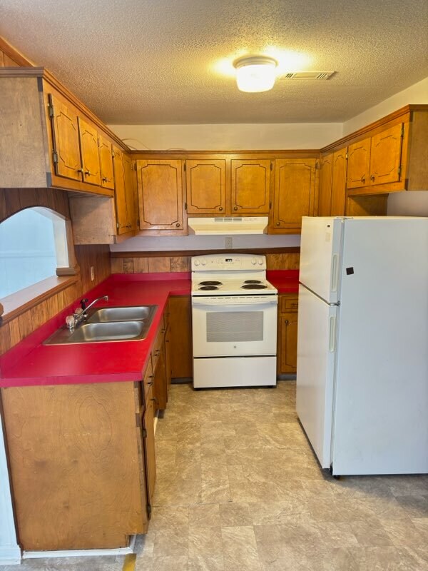 Foto del edificio - 830 Reevesville Rd