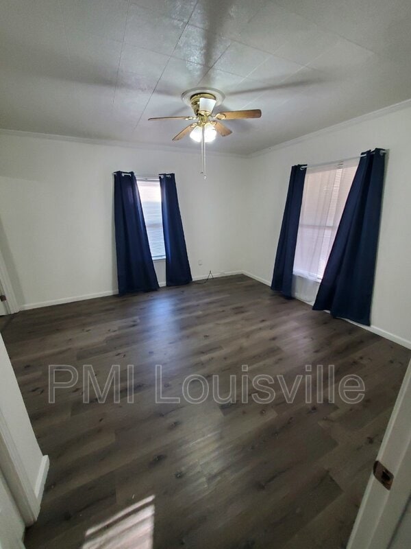 Building Photo - 3753 Powell Ave