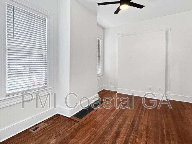 Foto del edificio - 1313 Whitaker St