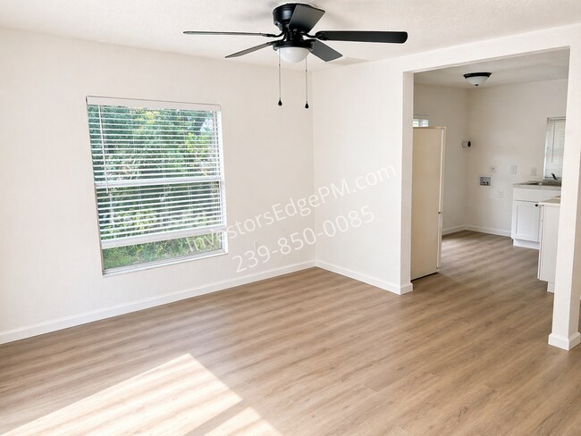 Foto del edificio - Beautifully Renovated 2BR w/ Loft & Private Deck