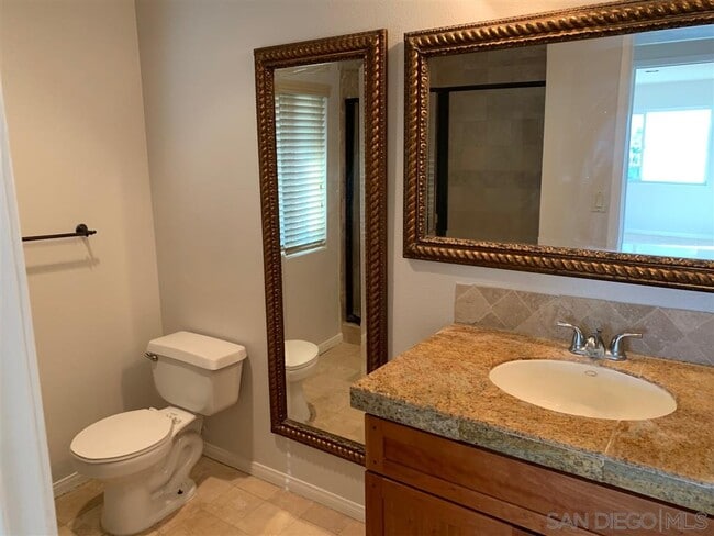 Building Photo - 7405 Charmant Dr