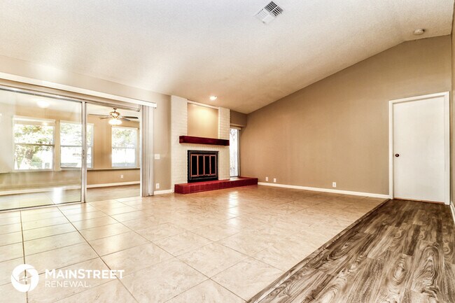 Foto del edificio - 3618 Player Dr