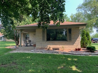 Building Photo - 12400 Laurel Ln