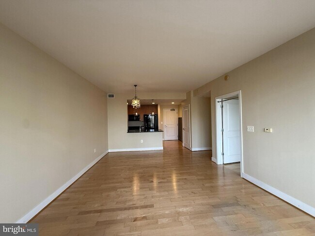 Foto del edificio - 4101 Albemarle St NW