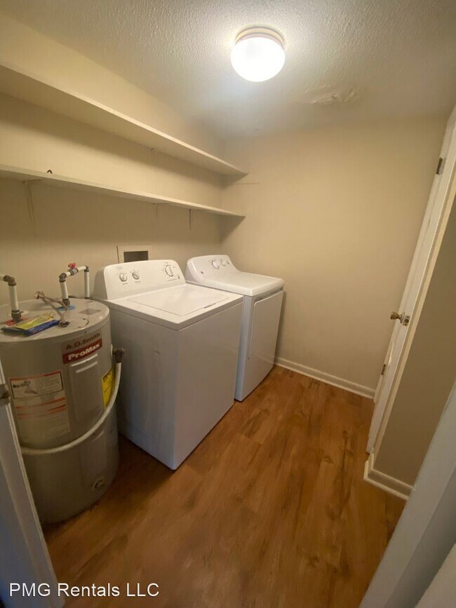 Building Photo - 3 br, 1.5 bath House - 137 Gentilly Drive #14
