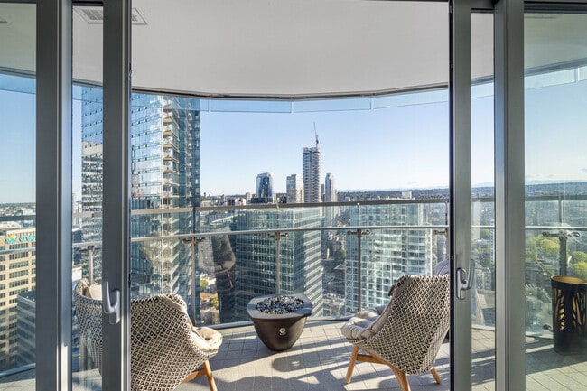 Photo du bâtiment - 1151 W Georgia St